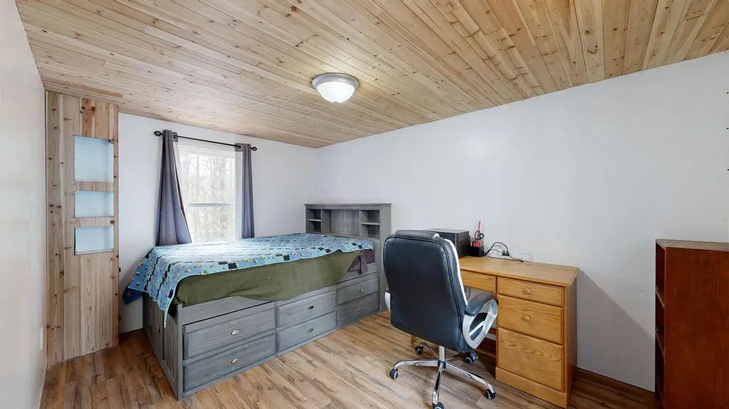 501 Sodom Road Norway ME 04268