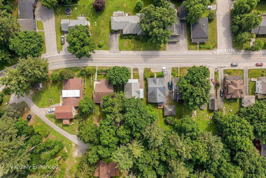 152 Lake Street Auburn ME 04210