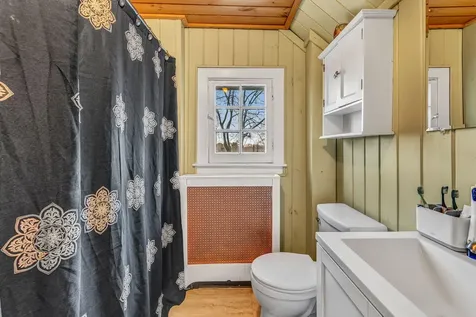 152 Lake Street Auburn ME 04210