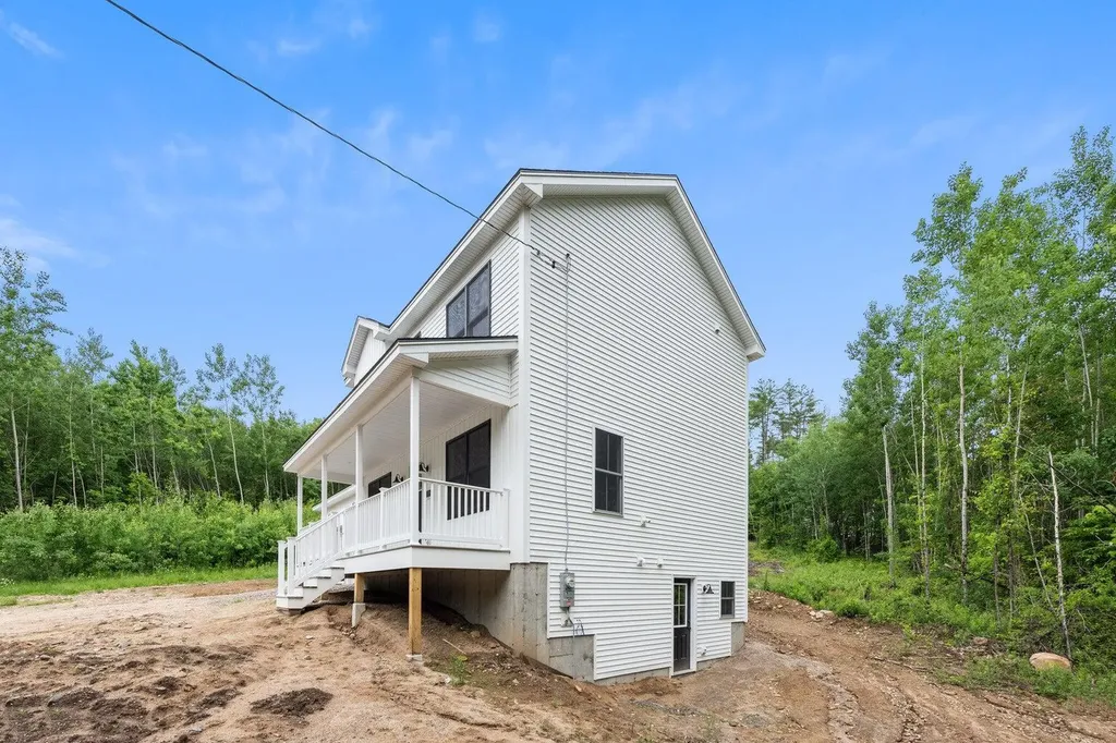 0 Scarlet Way Lebanon ME 04027