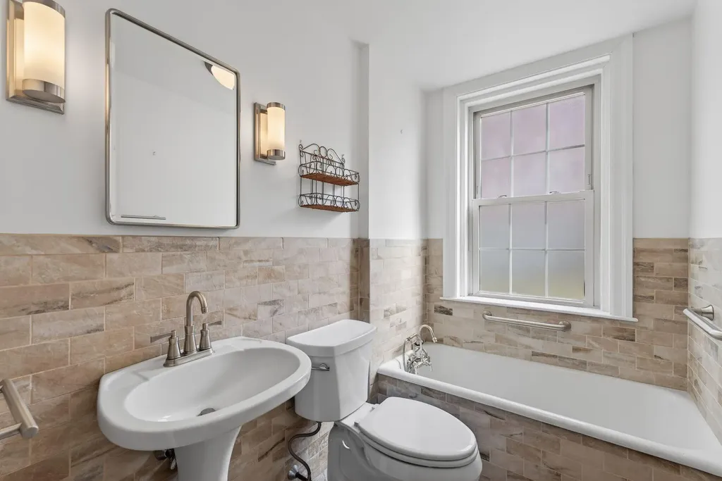 290 Baxter Boulevard Portland ME 04101