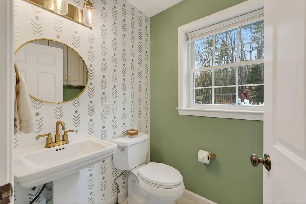 29 Orion Way Windham ME 04062