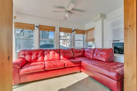 165 East Grand Avenue Old Orchard Beach ME 04064