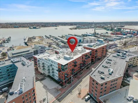 387 Commercial Street Portland ME 04101