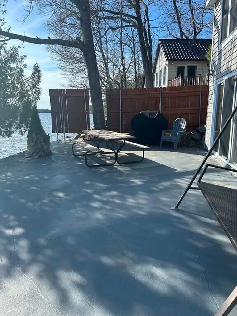 326 Beechwood Avenue Hudson ME 04449