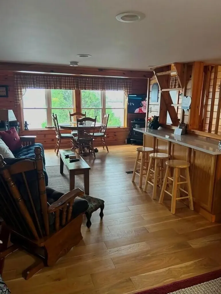 326 Beechwood Avenue Hudson ME 04449