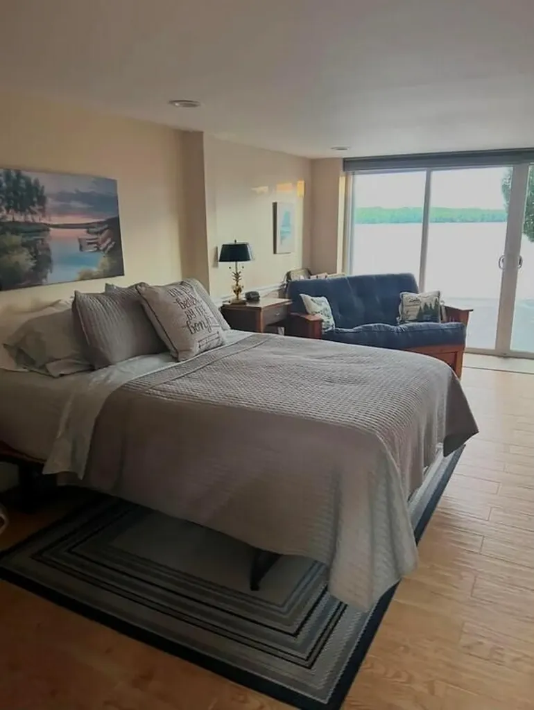 326 Beechwood Avenue Hudson ME 04449