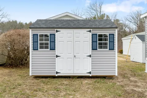 64 Anna Robert Circle Wells ME 04090