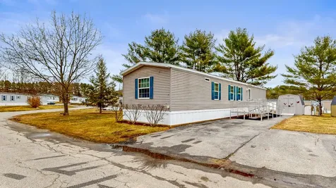 40 Oxbow Drive Lewiston ME 04240