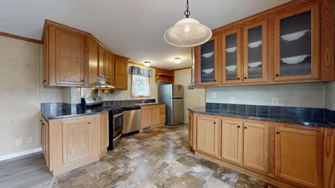 40 Oxbow Drive Lewiston ME 04240