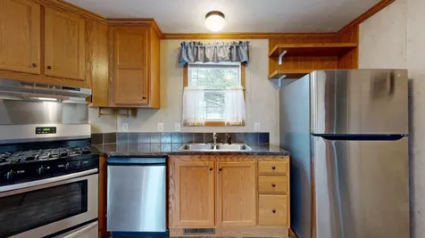 40 Oxbow Drive Lewiston ME 04240