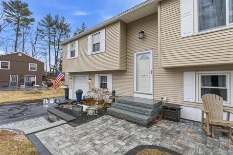6 Clyde Road York ME 03909
