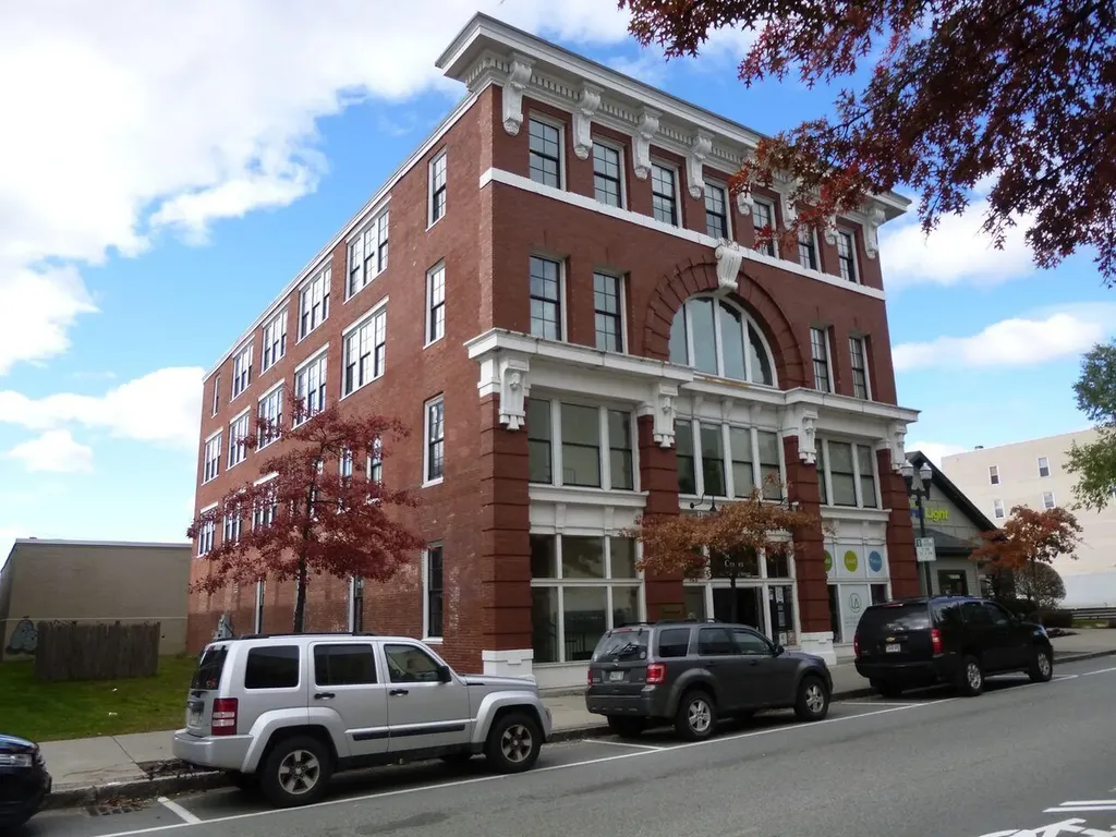 415 Lisbon Street Lewiston ME 04240