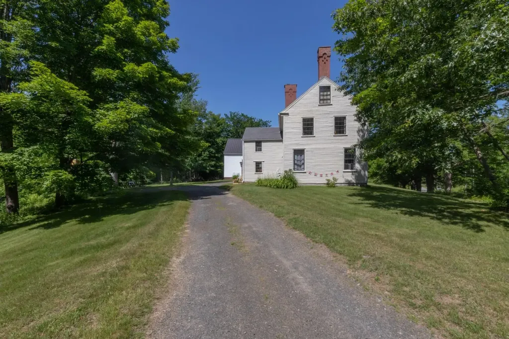 30 Liberty Street South Berwick ME 03908