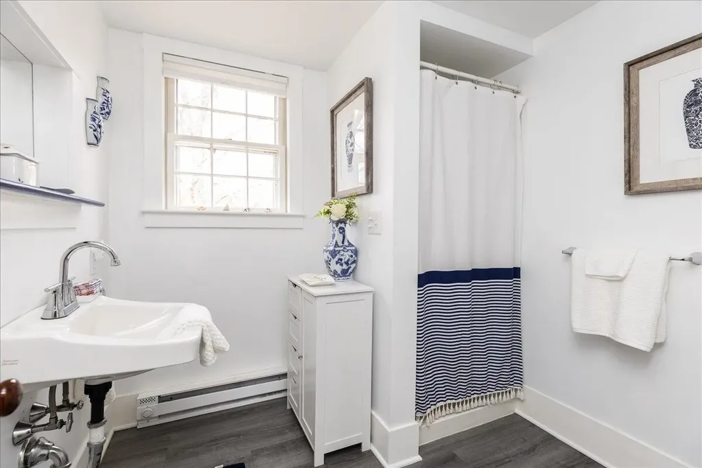 30 Liberty Street South Berwick ME 03908