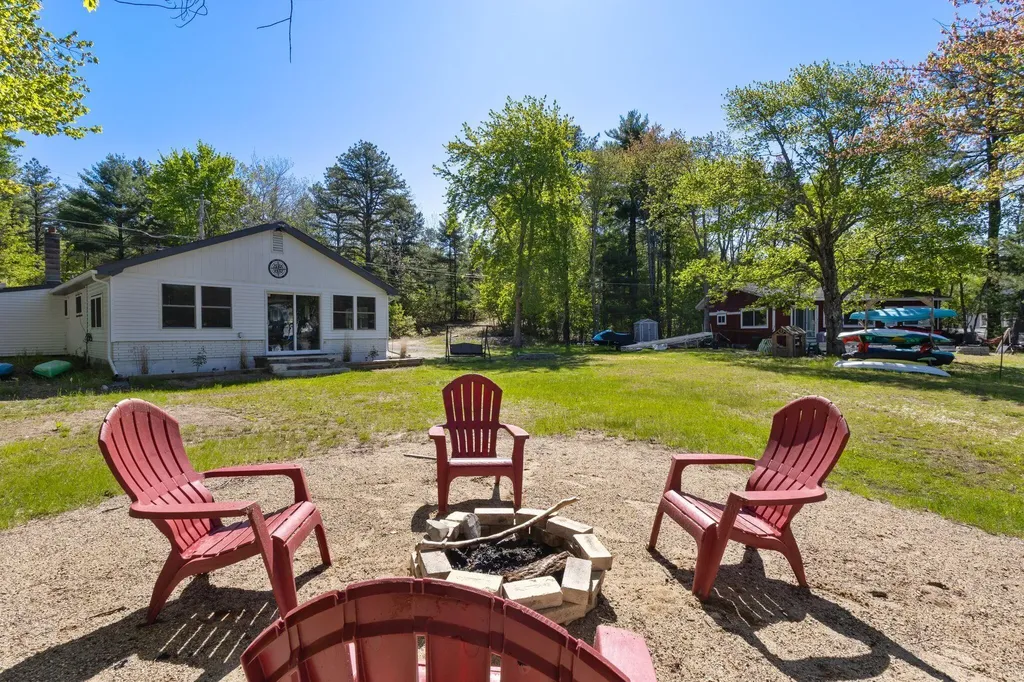 9 Duckling Road Shapleigh ME 04076