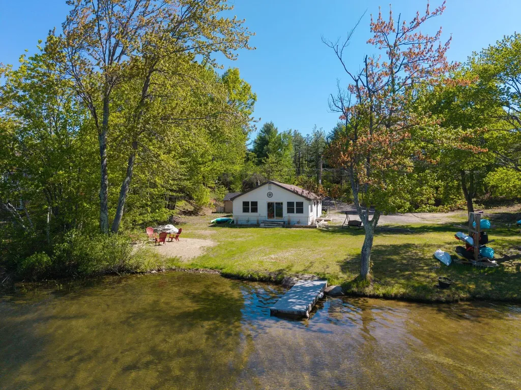 9 Duckling Road Shapleigh ME 04076