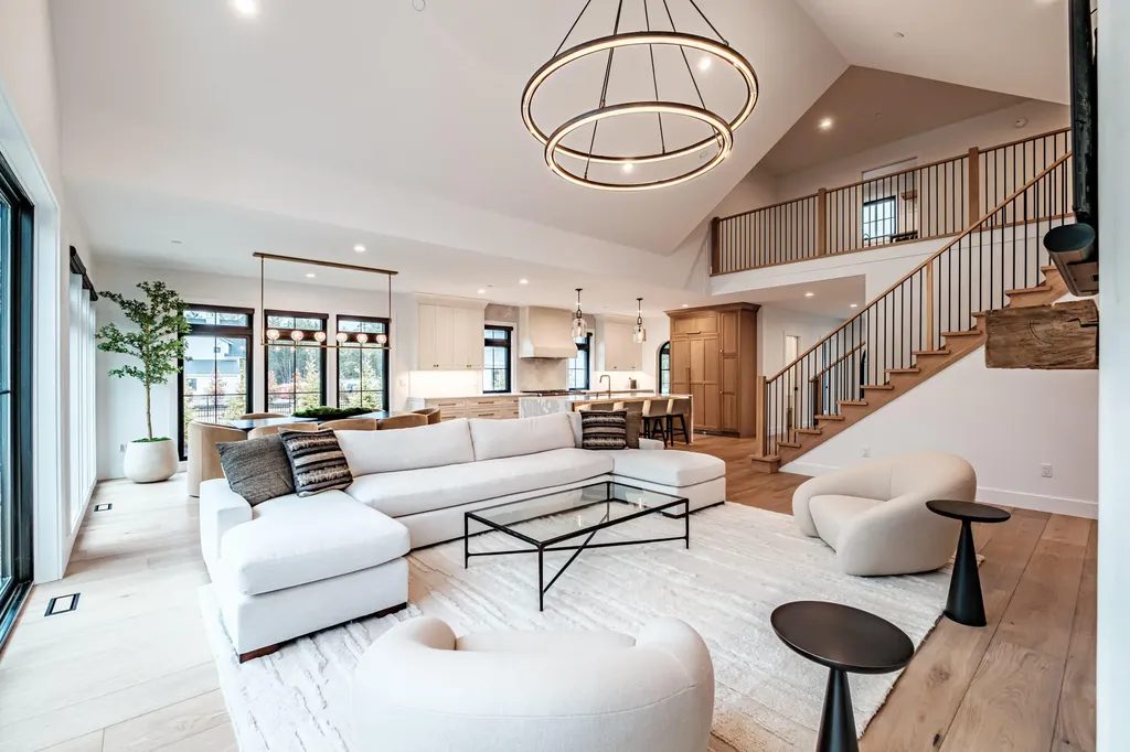 10 Martell Way Scarborough ME 04074