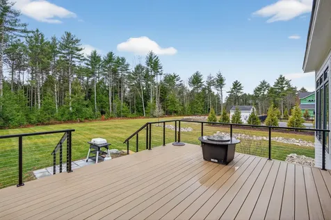 10 Martell Way Scarborough ME 04074