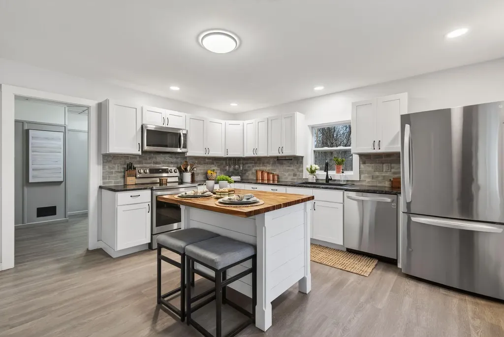 510 Minot Avenue Auburn ME 04210