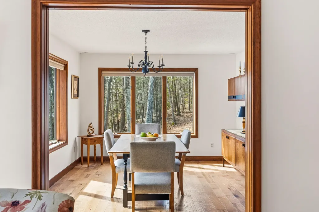 105 Cushman Point Road Wiscasset ME 04578