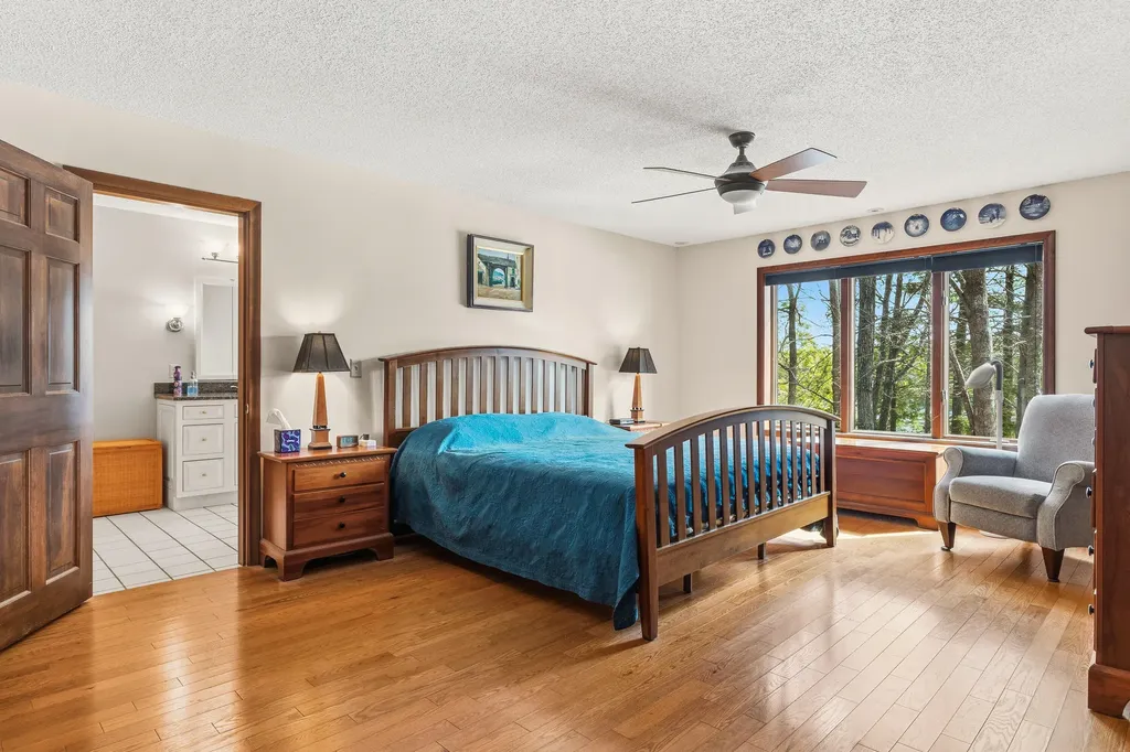 105 Cushman Point Road Wiscasset ME 04578
