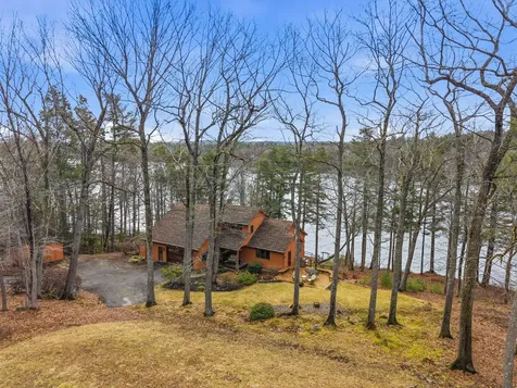 105 Cushman Point Road Wiscasset ME 04578