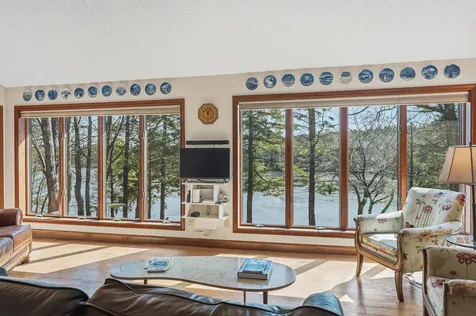 105 Cushman Point Road Wiscasset ME 04578