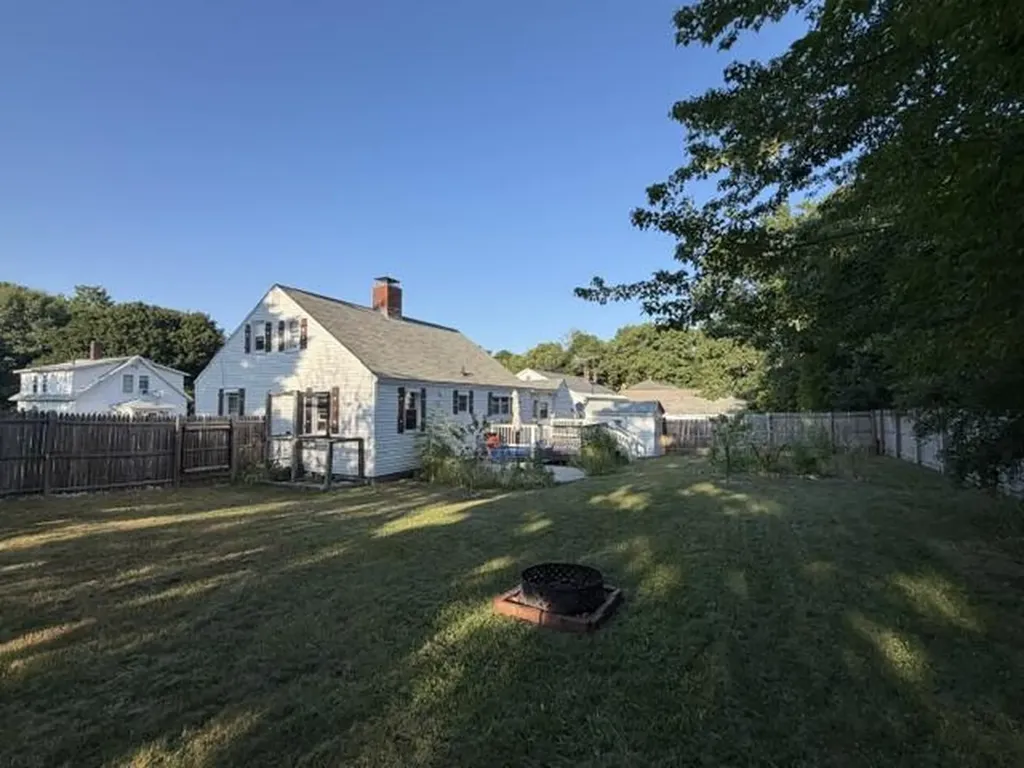 10 Mitchell Street Sanford ME 04073