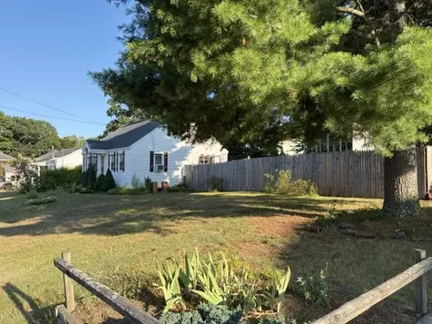 10 Mitchell Street Sanford ME 04073