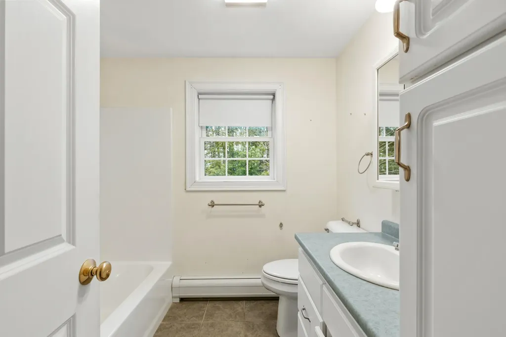 20 Celebration Court Portland ME 04102