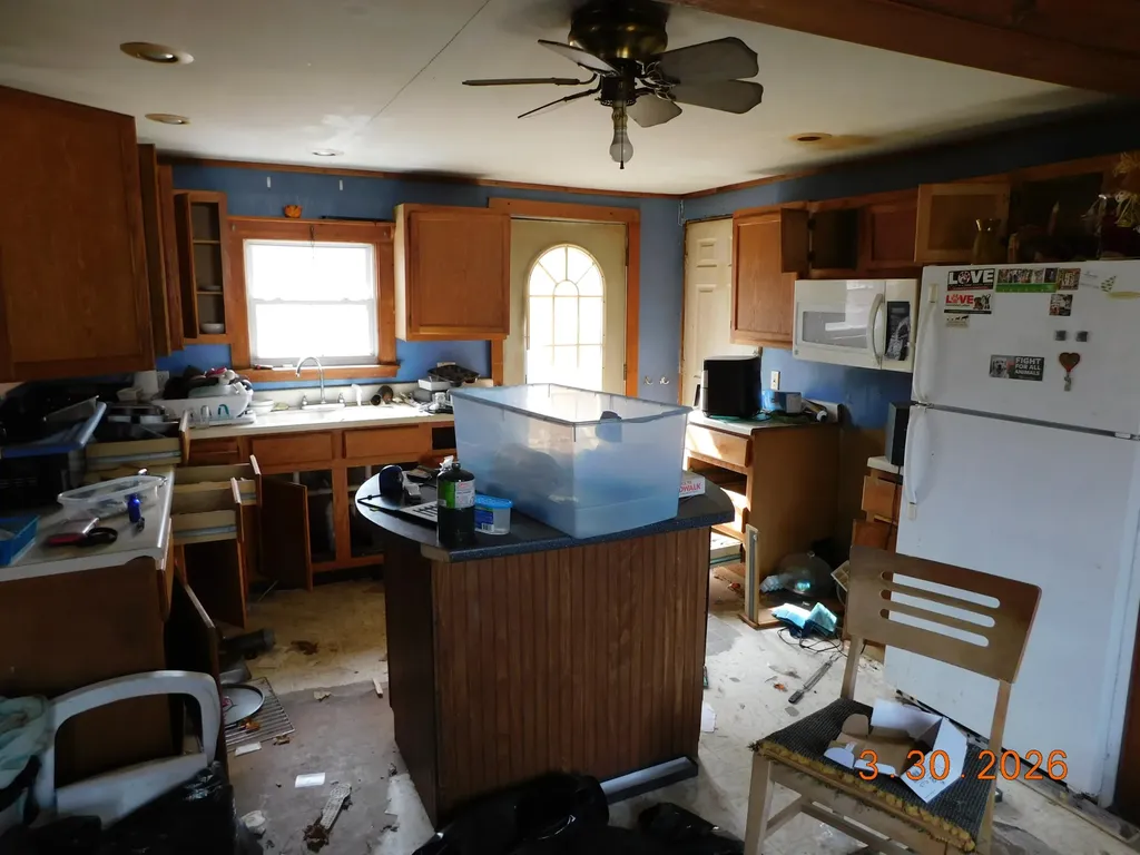 26 Water Street Newport ME 04953