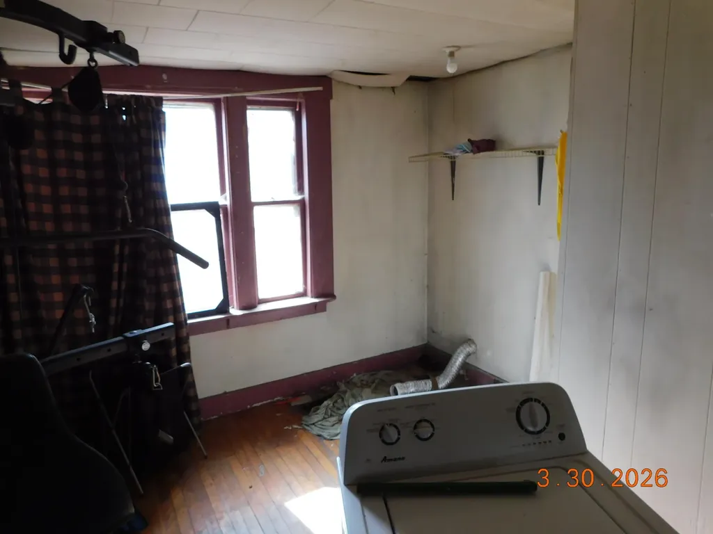 26 Water Street Newport ME 04953