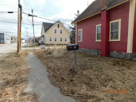 26 Water Street Newport ME 04953
