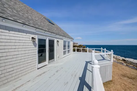 95 Pumpkin Cove Road Bristol ME 04554