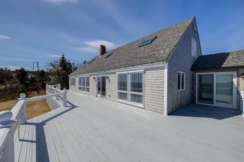 95 Pumpkin Cove Road Bristol ME 04554