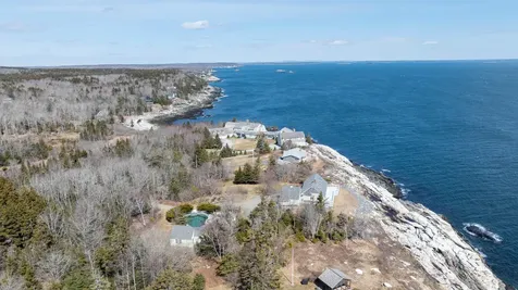 95 Pumpkin Cove Road Bristol ME 04554