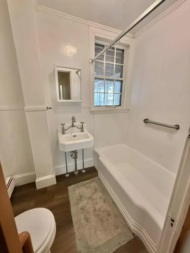 69 Green Street Augusta ME 04330