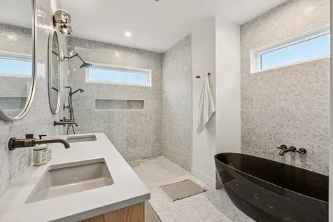 140 Longwoods Road Falmouth ME 04105