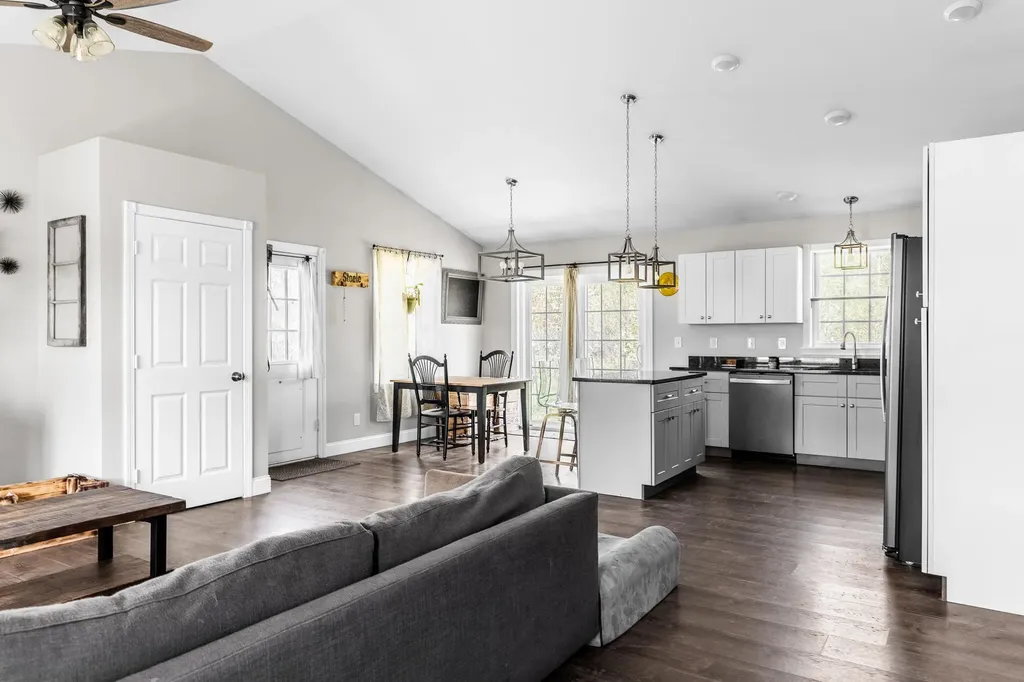 52 Lindsay Drive Levant ME 04456