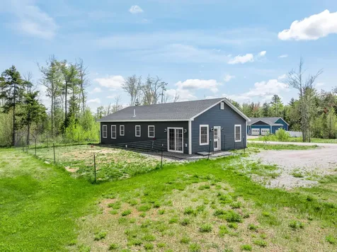 52 Lindsay Drive Levant ME 04456