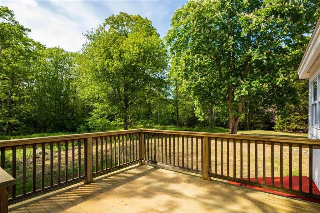 819 Pleasant Point Road Cushing ME 04563