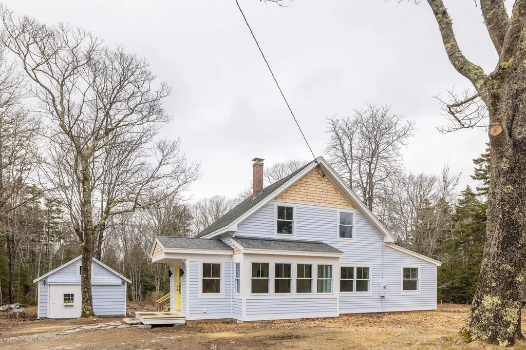 819 Pleasant Point Road Cushing ME 04563