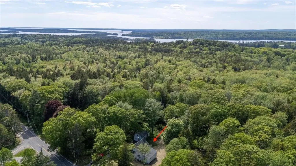 819 Pleasant Point Road Cushing ME 04563