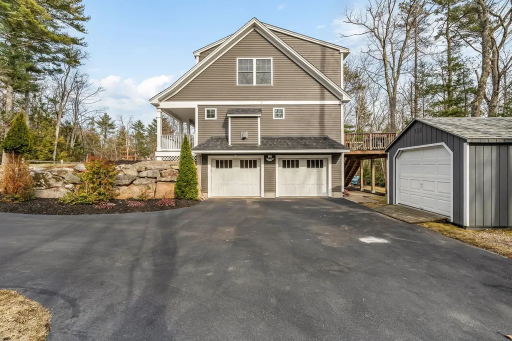 70 Rose Way Wells ME 04090