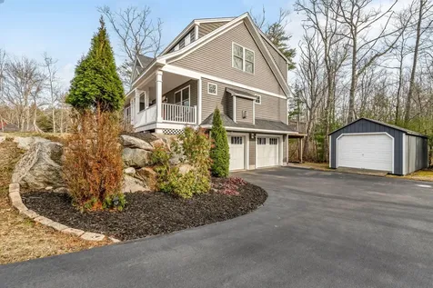 70 Rose Way Wells ME 04090