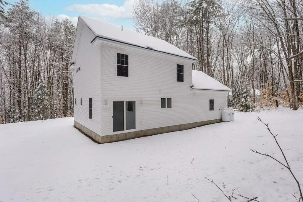 44 Quarterhorse Drive Bridgton ME 04009