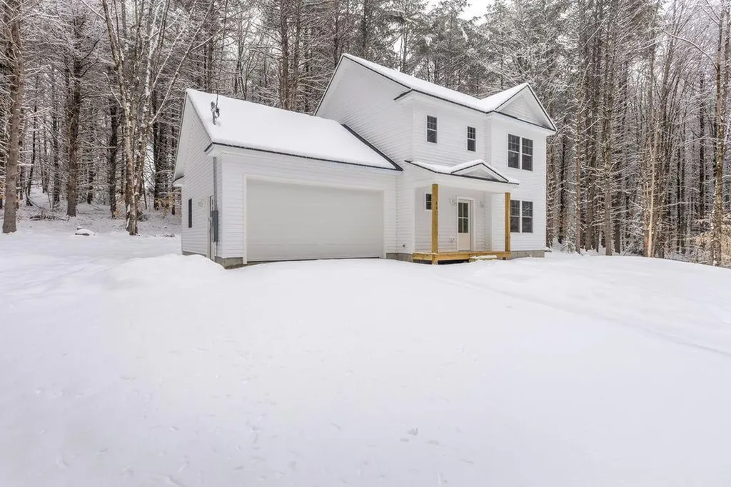 44 Quarterhorse Drive Bridgton ME 04009