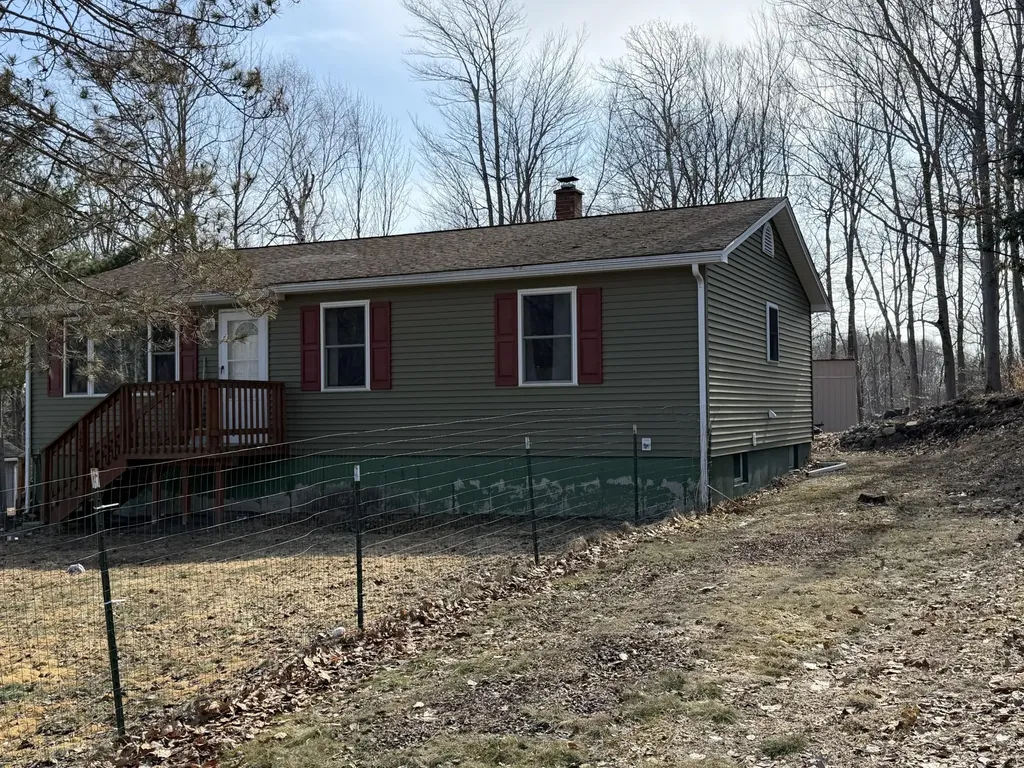 372 Massachusetts Avenue Millinocket ME 04462