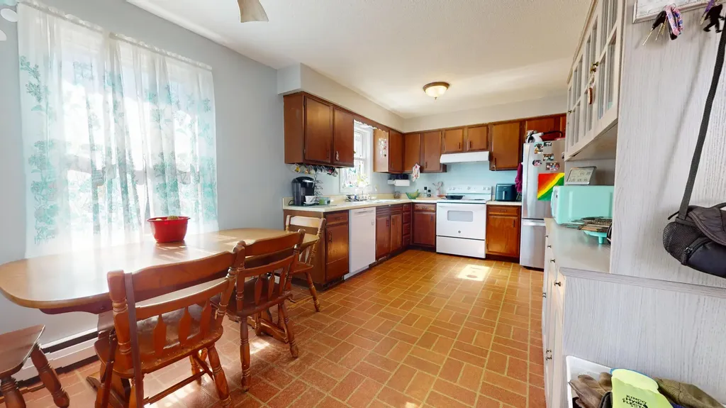 372 Massachusetts Avenue Millinocket ME 04462